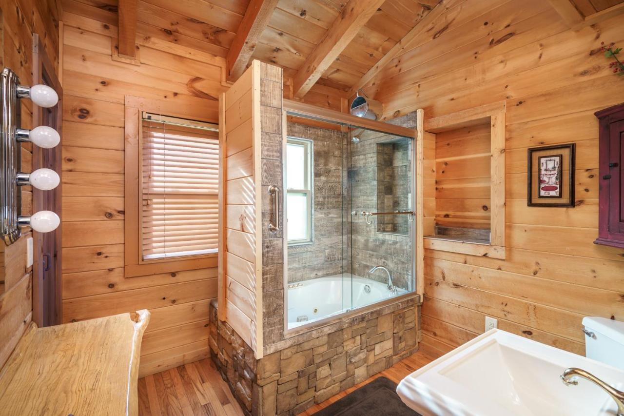Glori'S Retreat, Game Room, 1089 Of Free Attraction Tickets For Each Paid Day, Dollywood And More Pigeon Forge Extérieur photo